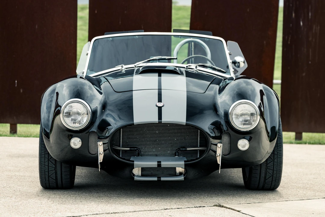 2004 Shelby Cobra Replica - Image 2 of 31
