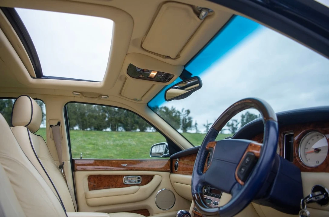2004 Bentley Arnage R & RL - Image 30 of 30
