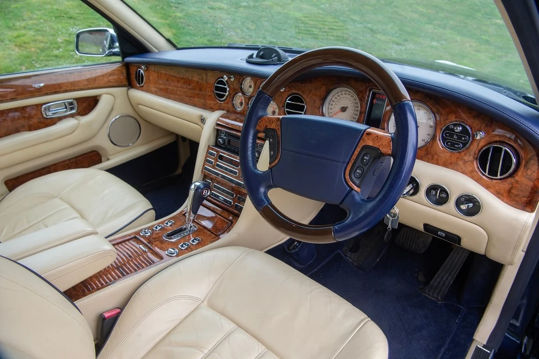 2004 Bentley Arnage R & RL - Image 21 of 30