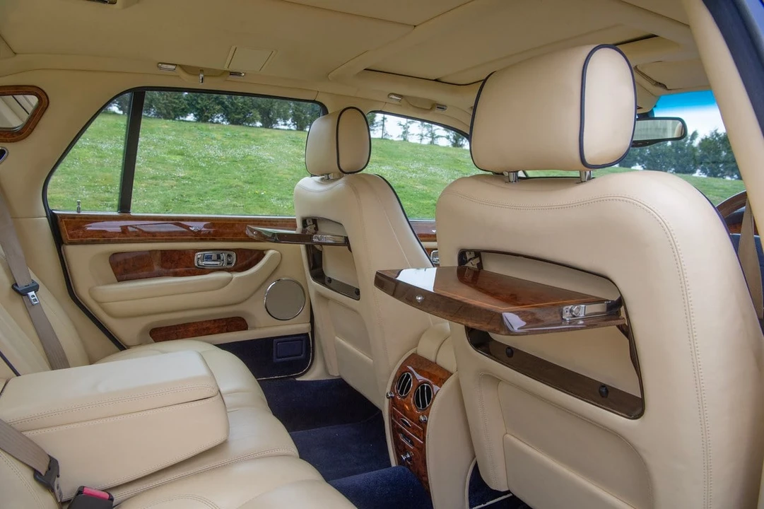 2004 Bentley Arnage R & RL - Image 11 of 30