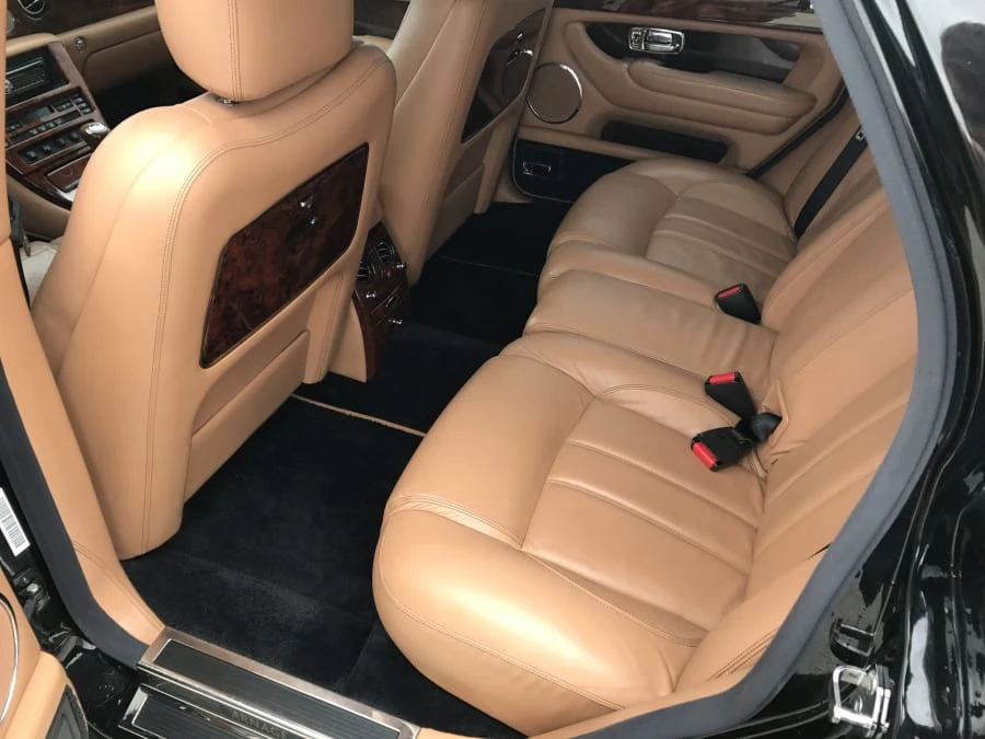 2004 Bentley Arnage R & RL - Image 5 of 8