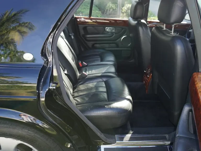 2004 Bentley Arnage R & RL - Image 5 of 10