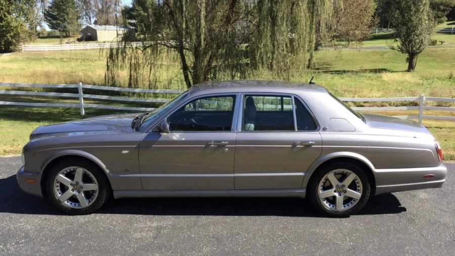 2004 Bentley Arnage R & RL - Image 2 of 12