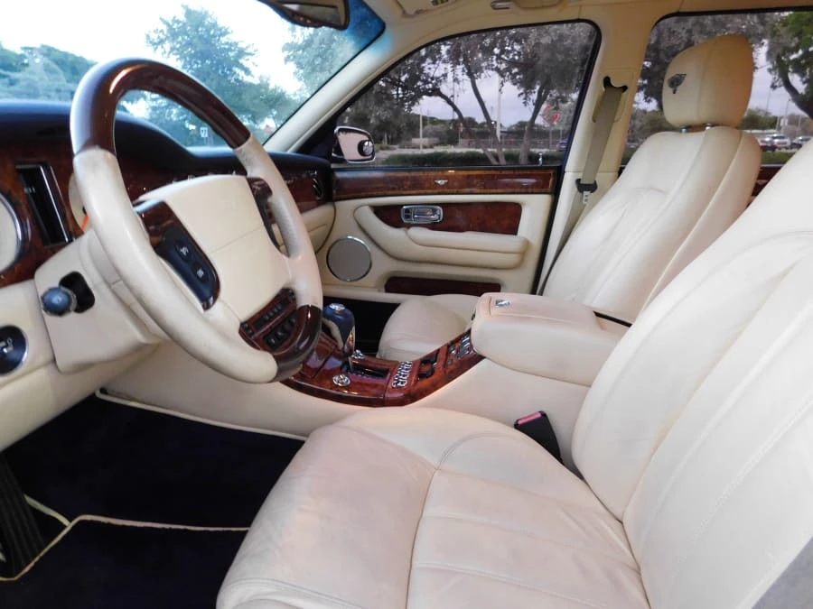 2004 Bentley Arnage - Image 3 of 4