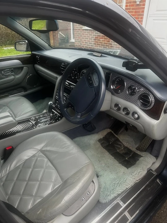2004 Bentley Arnage T - Image 8 of 30
