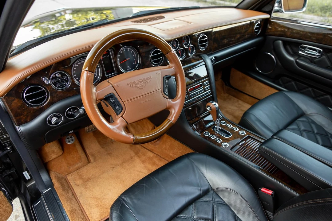 2004 Bentley Arnage T - Image 15 of 30
