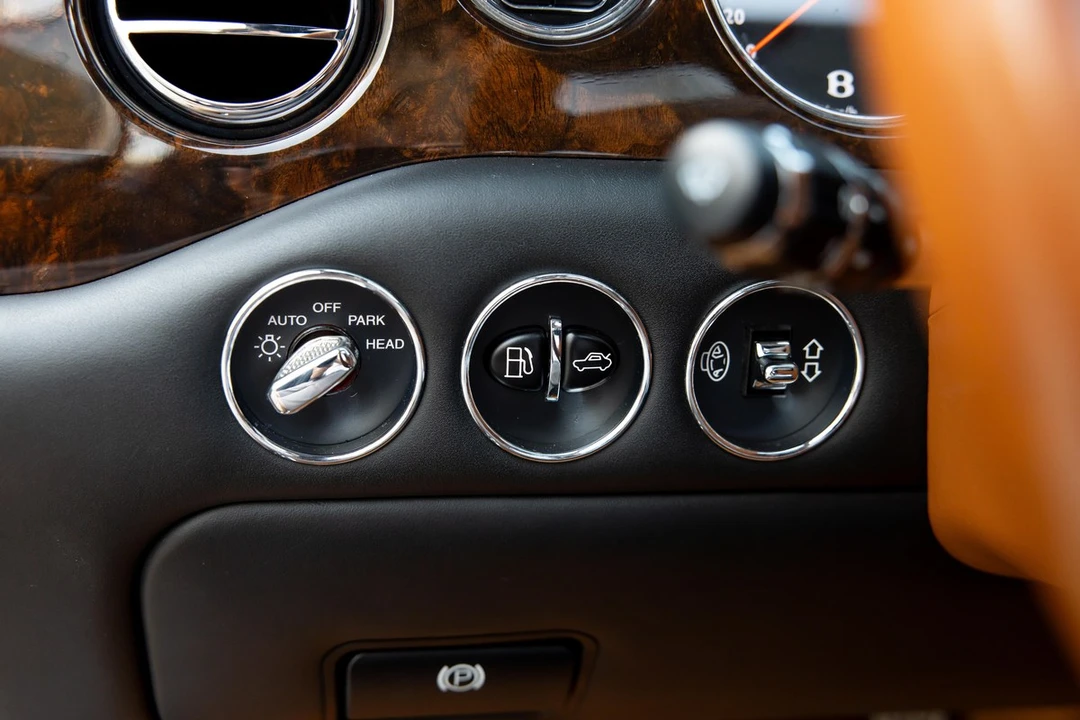 2004 Bentley Arnage T - Image 28 of 30