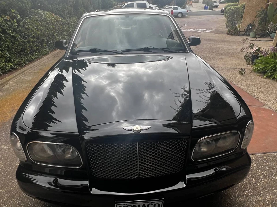 2004 Bentley Arnage T - Image 2 of 24