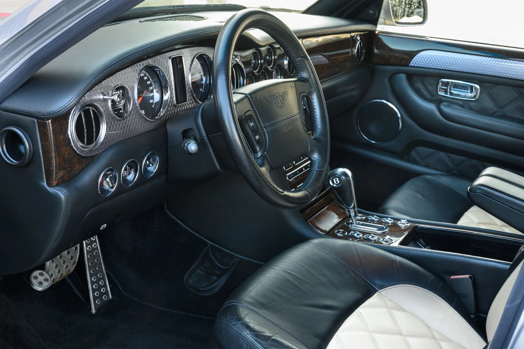 2004 Bentley Arnage T - Image 10 of 31