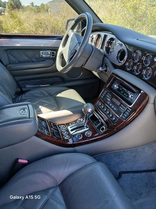 2004 Bentley Arnage T - Image 9 of 15