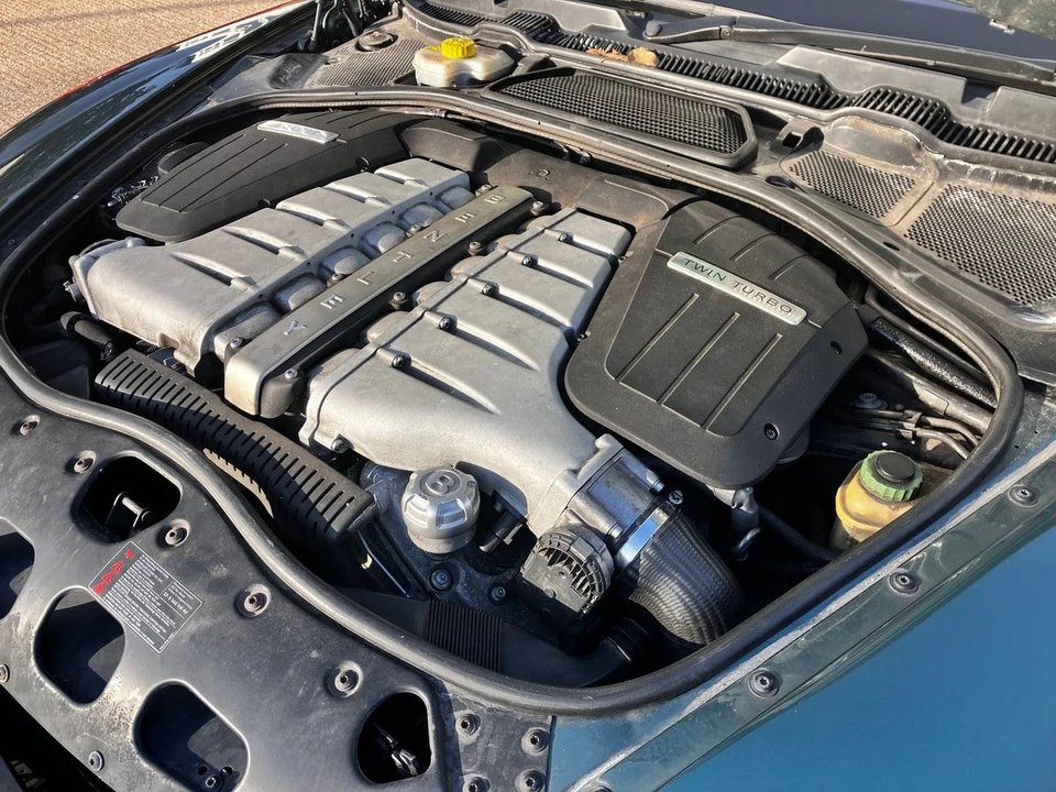 2004 Bentley Continental GT 1st Gen - Image 5 of 30