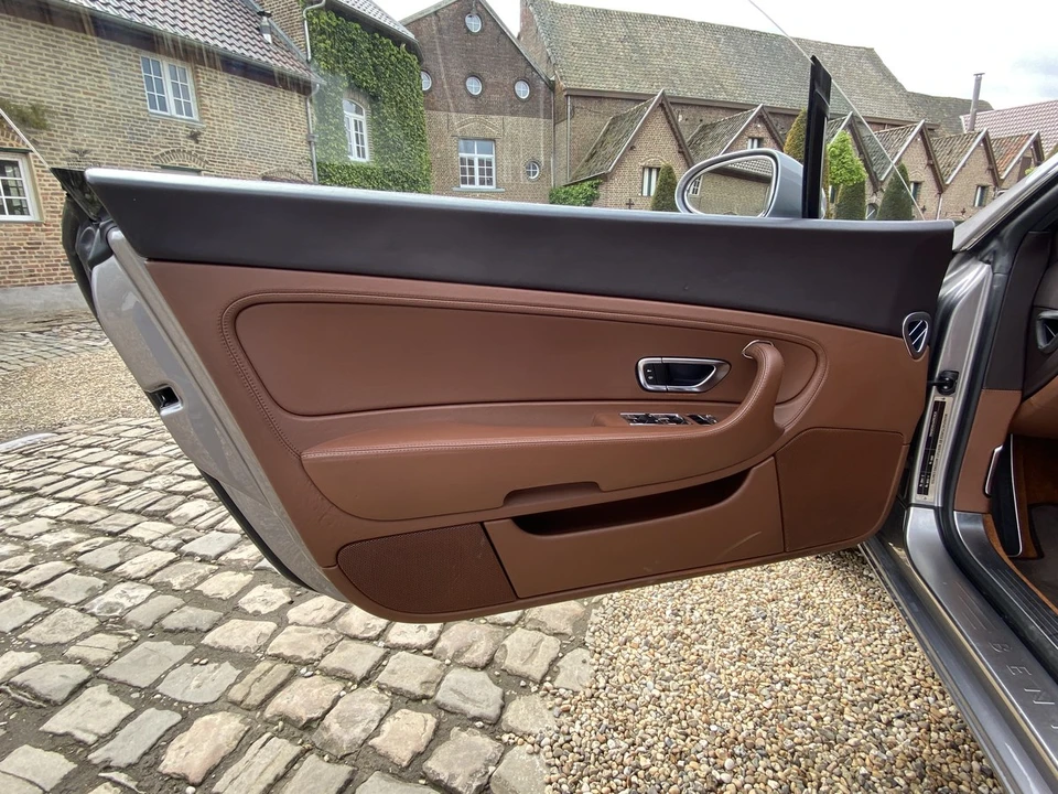 2004 Bentley Continental GT 1st Gen - Image 22 of 30