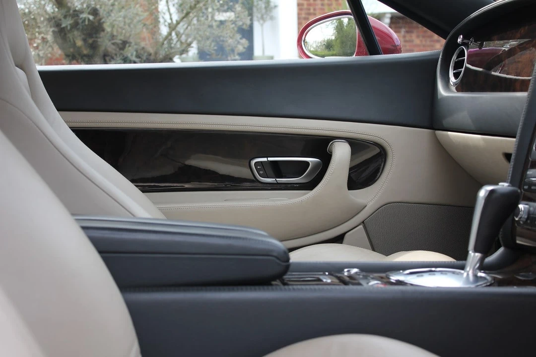 2004 Bentley Continental GT 1st Gen - Image 26 of 30
