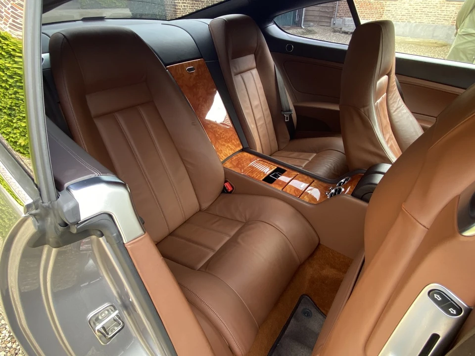2004 Bentley Continental GT 1st Gen - Image 26 of 30