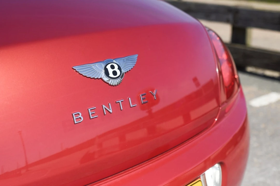 2004 Bentley Continental GT 1st Gen - Image 19 of 30