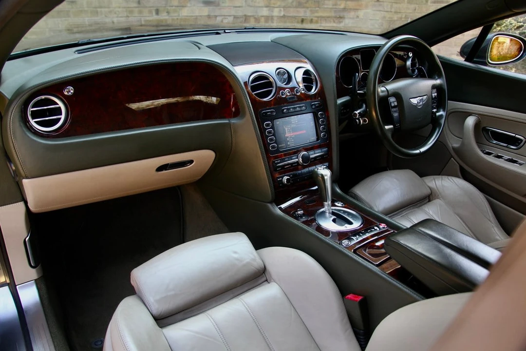 2004 Bentley Continental GT 1st Gen - Image 29 of 30