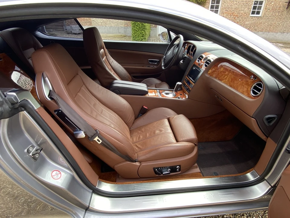 2004 Bentley Continental GT 1st Gen - Image 24 of 30