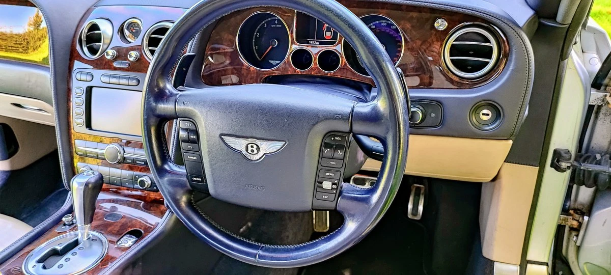 2004 Bentley Continental GT 1st Gen - Image 29 of 30