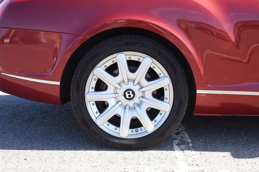 2004 Bentley Continental GT 1st Gen - Image 7 of 30