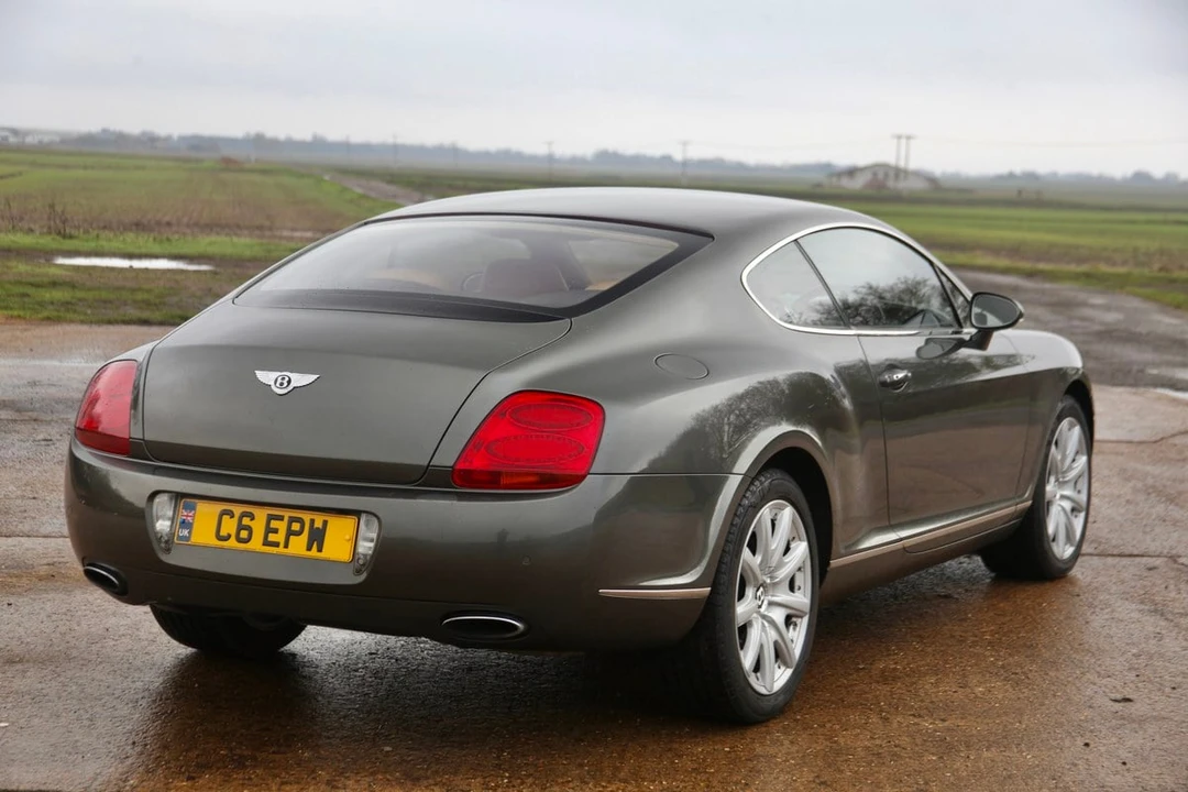2004 Bentley Continental GT 1st Gen - Image 16 of 30