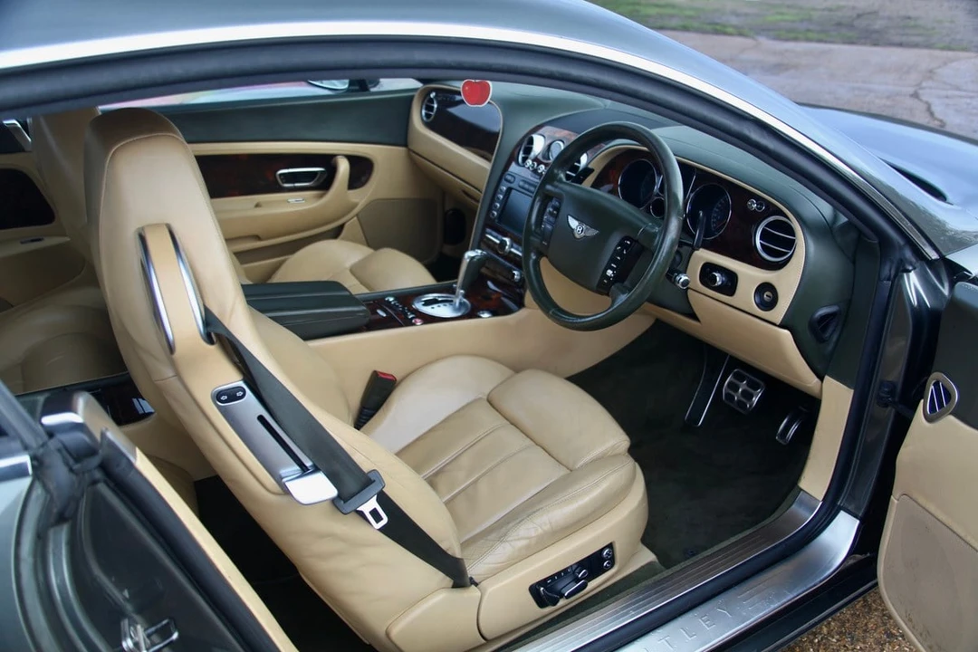 2004 Bentley Continental GT 1st Gen - Image 29 of 30