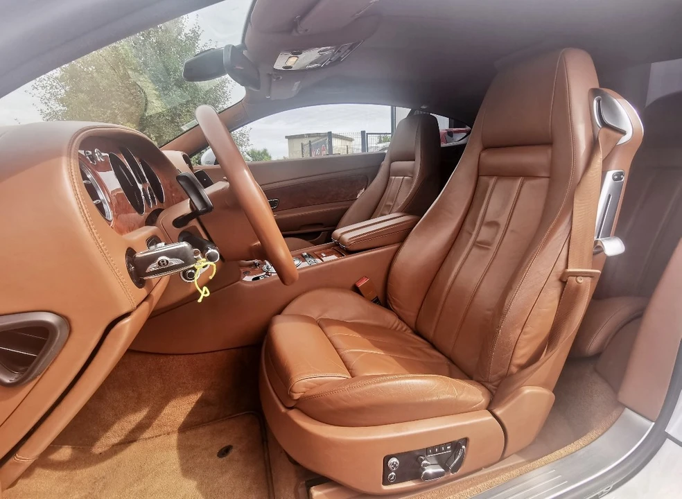 2004 Bentley Continental GT 1st Gen - Image 4 of 10