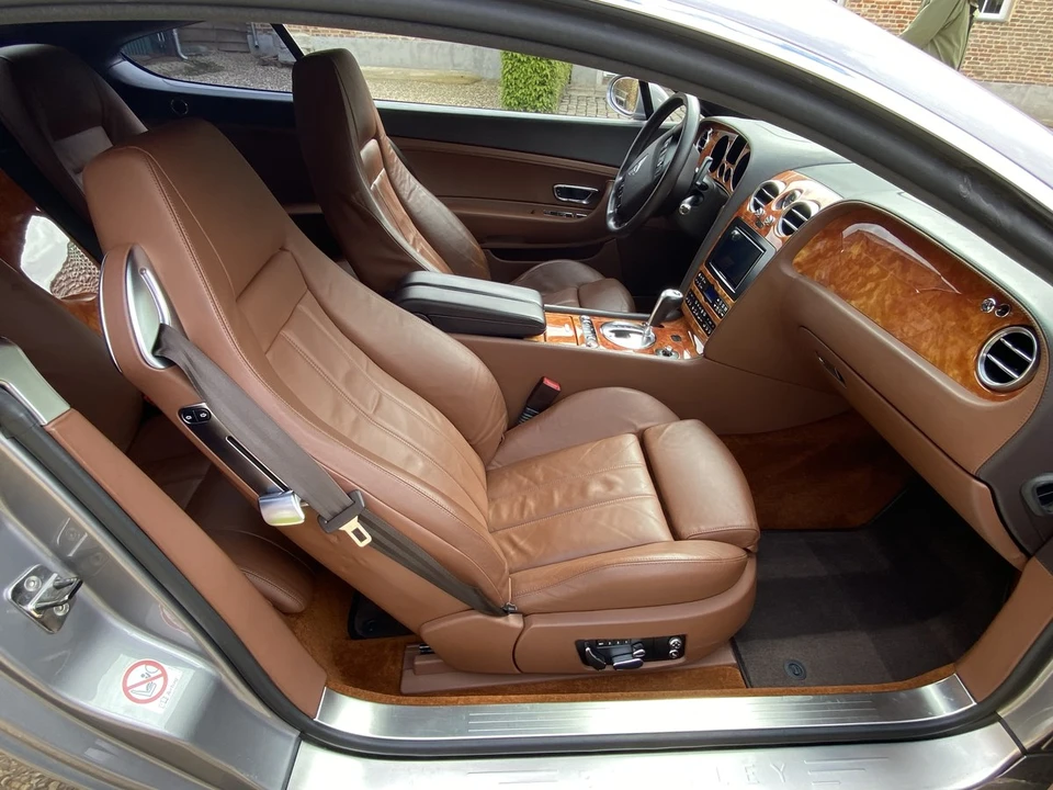 2004 Bentley Continental GT 1st Gen - Image 29 of 30