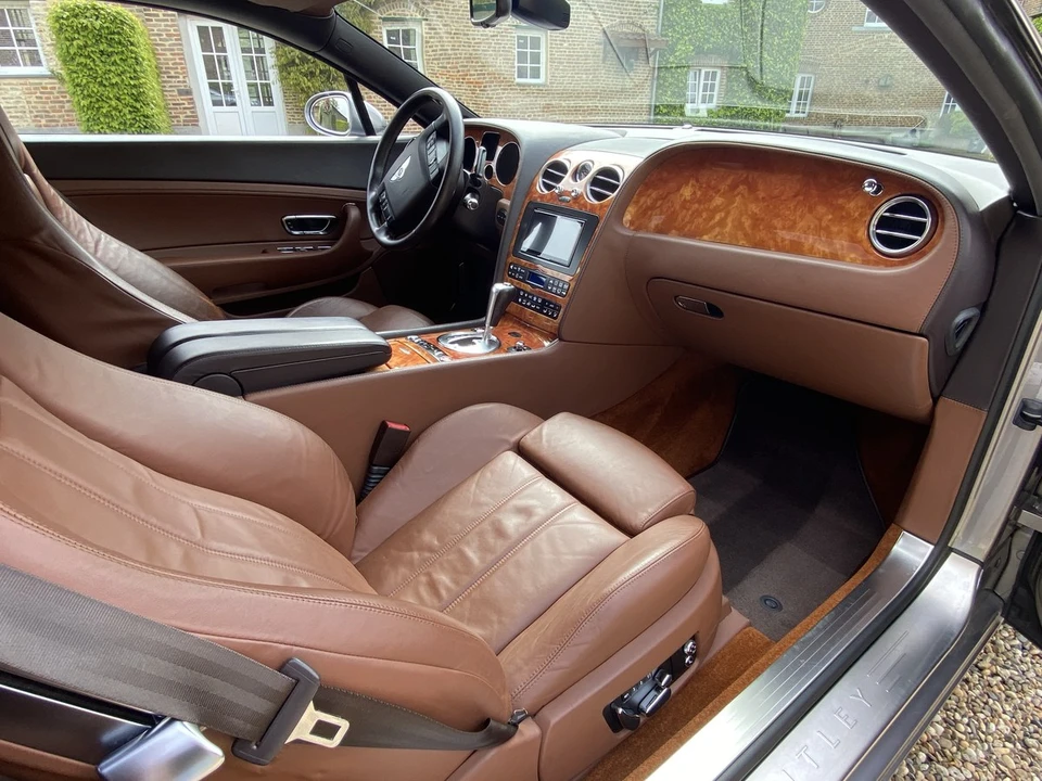 2004 Bentley Continental GT 1st Gen - Image 23 of 30