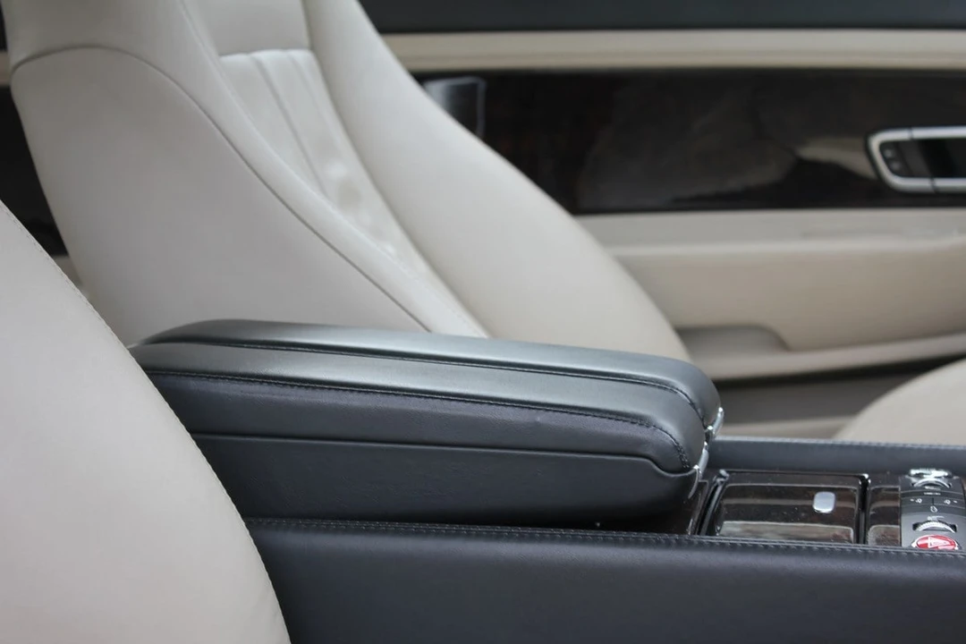 2004 Bentley Continental GT 1st Gen - Image 28 of 30