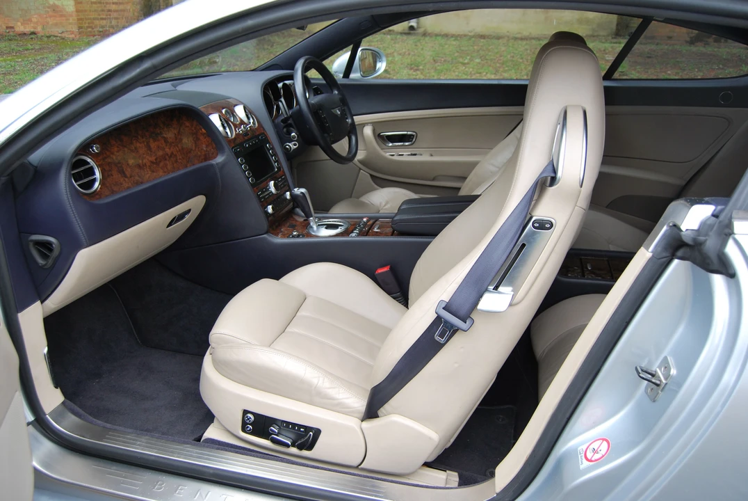 2004 Bentley Continental GT 1st Gen - Image 8 of 11