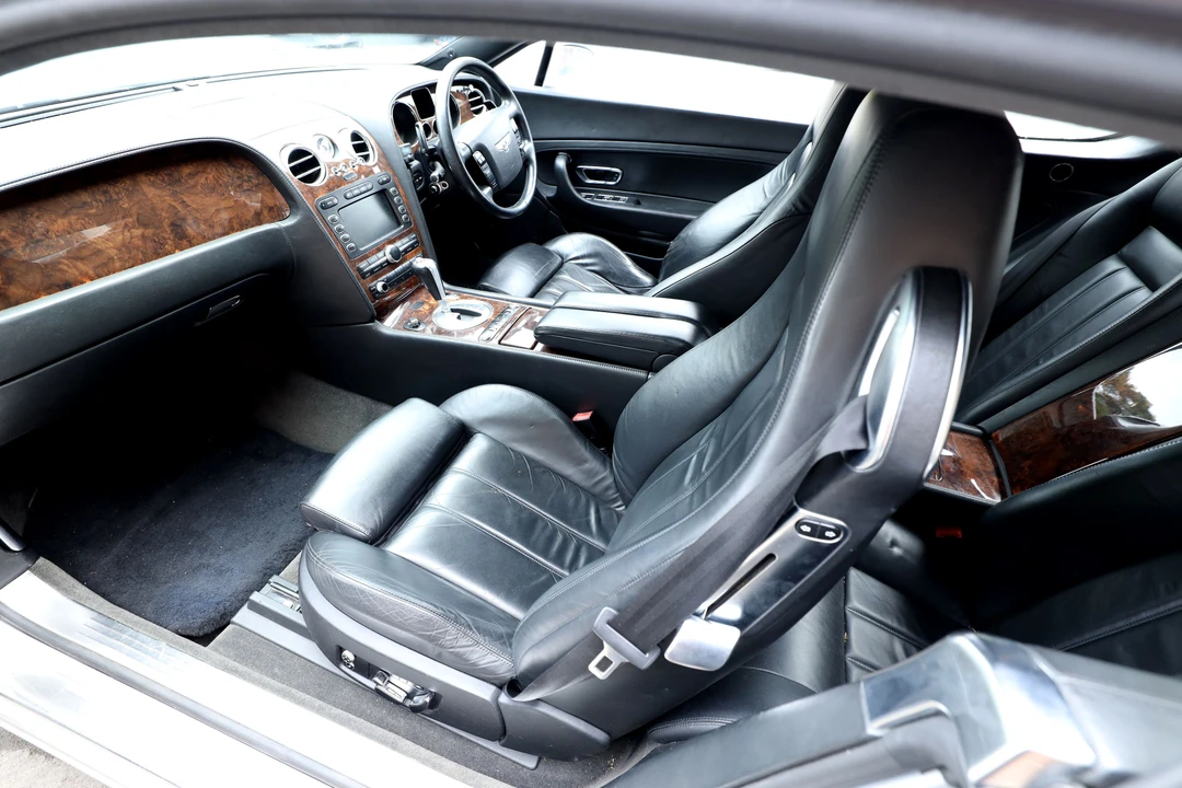 2004 Bentley Continental GT 1st Gen - Image 9 of 9