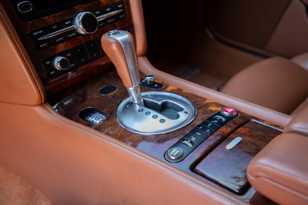2004 Bentley Continental GT 1st Gen - Image 18 of 21