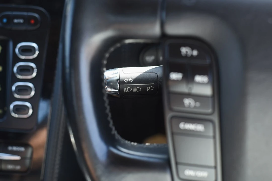 2004 Bentley Continental GT 1st Gen - Image 28 of 31