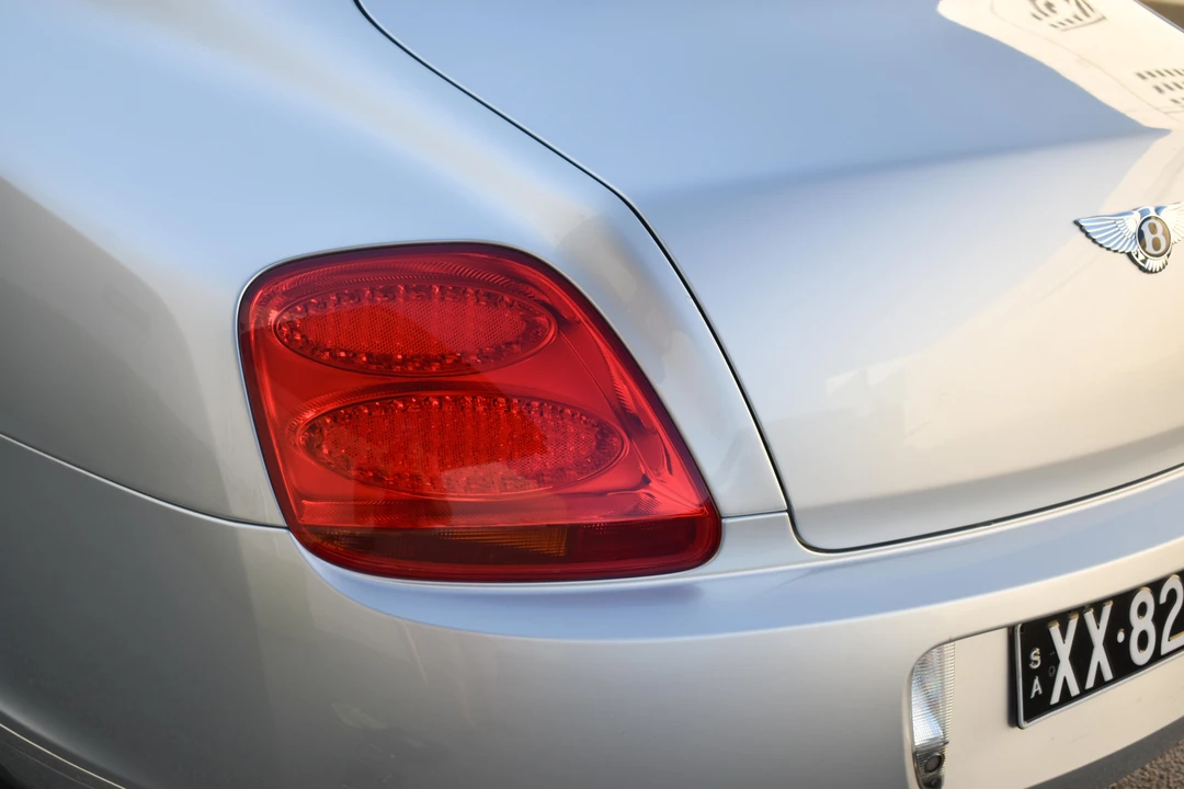 2004 Bentley Continental GT 1st Gen - Image 21 of 31