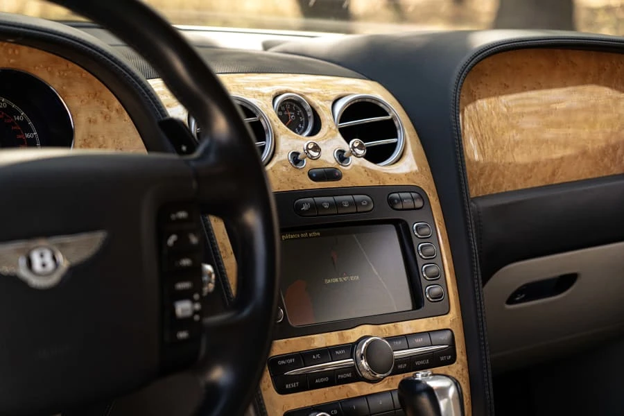 2004 Bentley Continental GT 1st Gen - Image 27 of 31