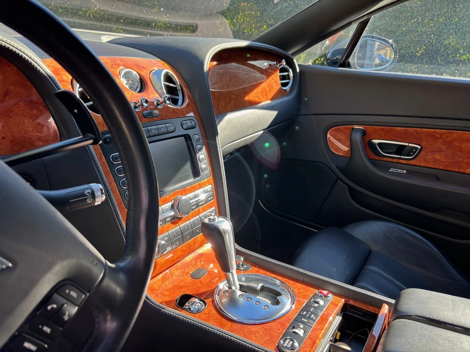 2004 Bentley Continental GT 1st Gen - Image 29 of 31