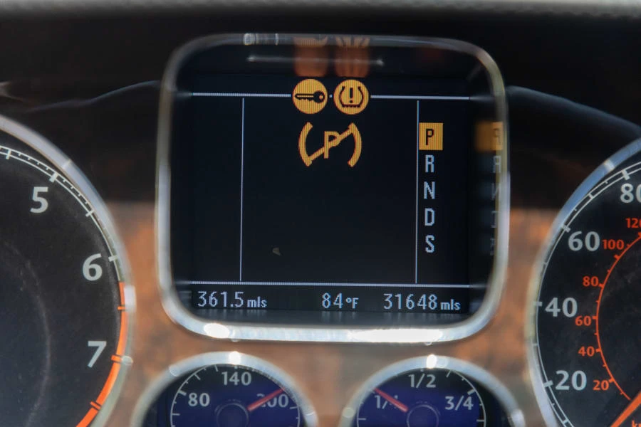 2004 Bentley Continental GT 1st Gen - Image 16 of 17