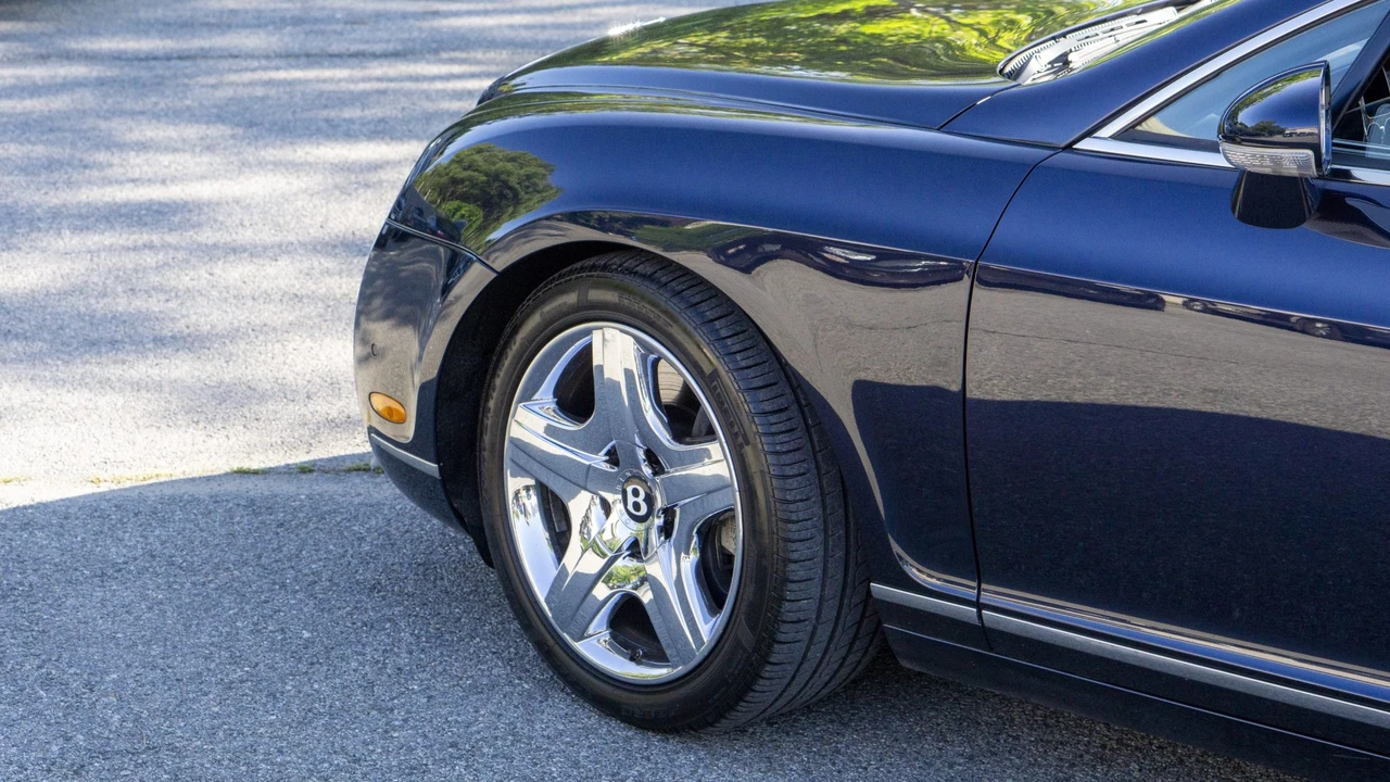 2004 Bentley Continental GT 1st Gen - Image 18 of 31