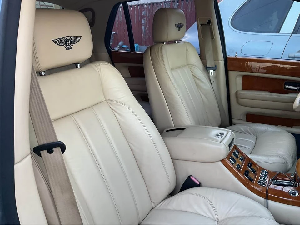 2004 Bentley Arnage R & RL - Image 14 of 15