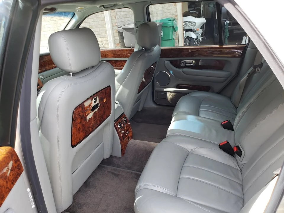 2004 Bentley Arnage R & RL - Image 5 of 7