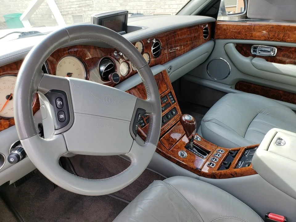 2004 Bentley Arnage R & RL - Image 2 of 7