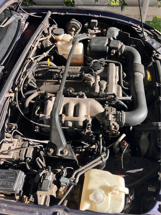 2004 Mazda NB MX-5 Miata - Image 5 of 6
