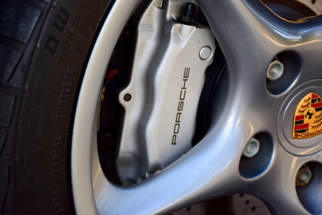 2004 Porsche 986 Boxster S - Image 10 of 31