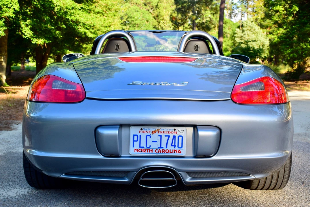2004 Porsche 986 Boxster S - Image 24 of 31