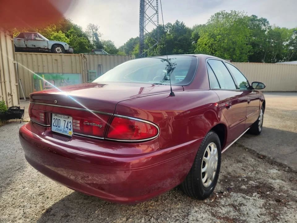 2004 Buick Century - Image 5 of 10