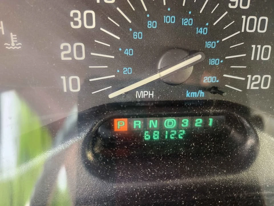 2004 Buick Century - Image 9 of 10