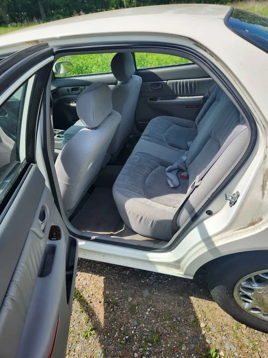 2004 Buick Century - Image 6 of 11
