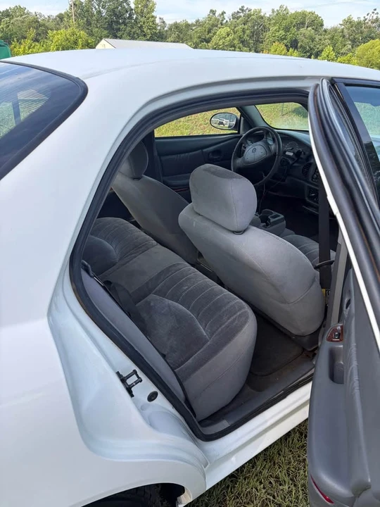 2004 Buick Century - Image 7 of 9