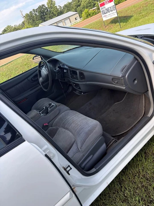 2004 Buick Century - Image 9 of 9