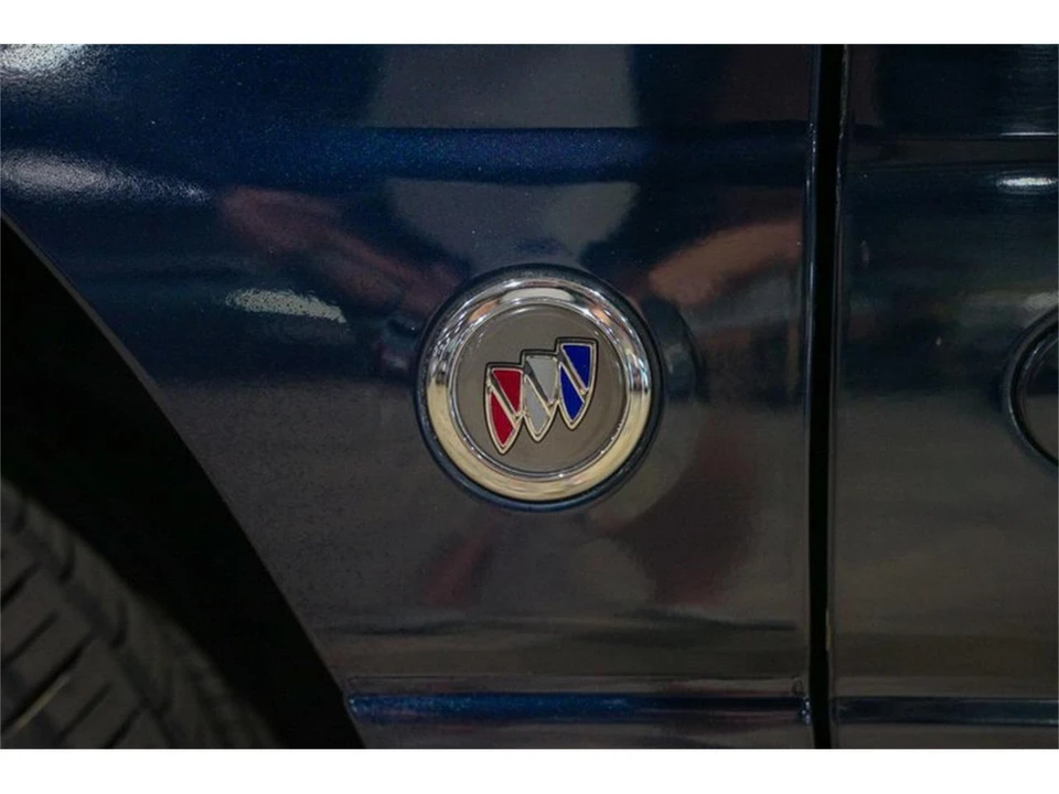 2004 Buick LeSabre - Image 22 of 31